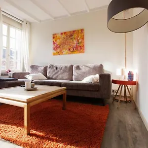 Apartment Cocoon - Duplex 3 140 M2, Brussels