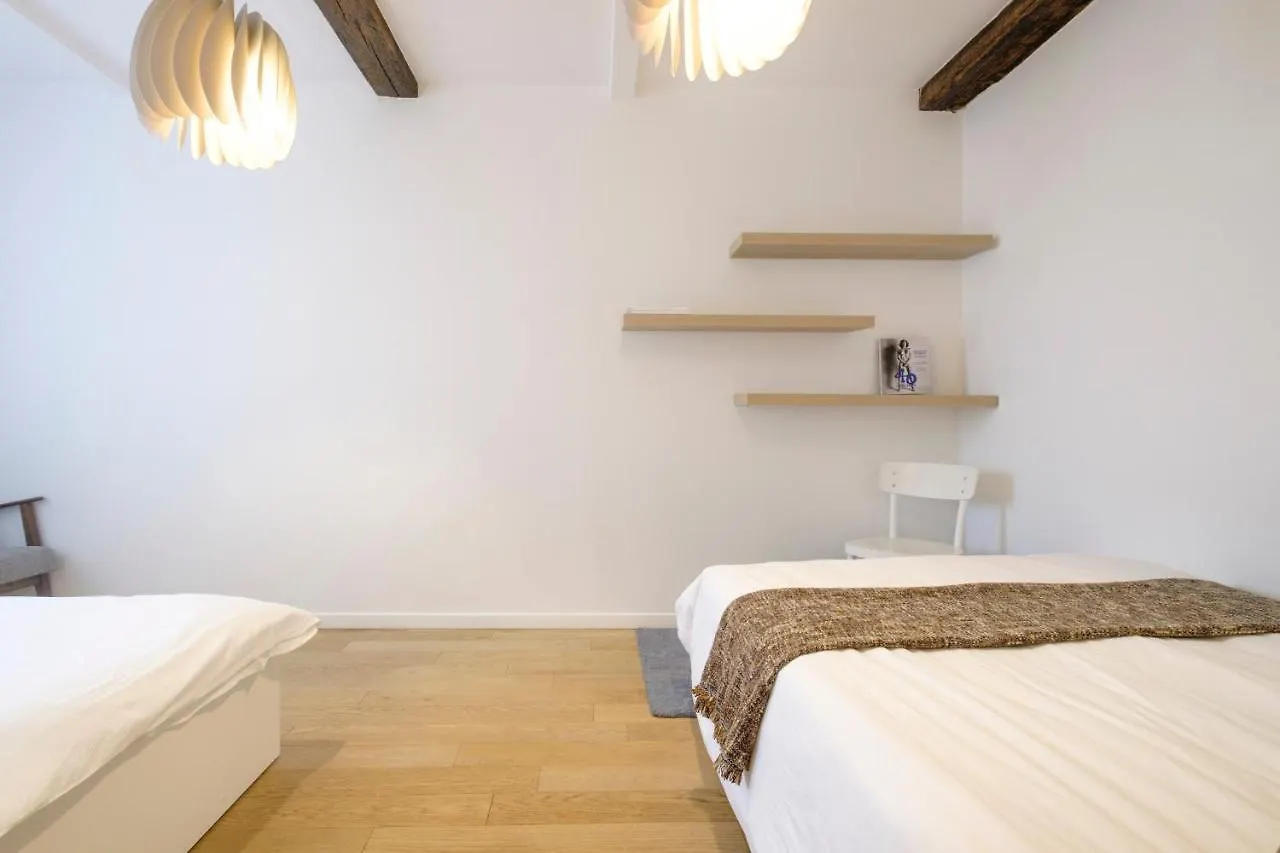 Ilot Sacre Apartments Brussels